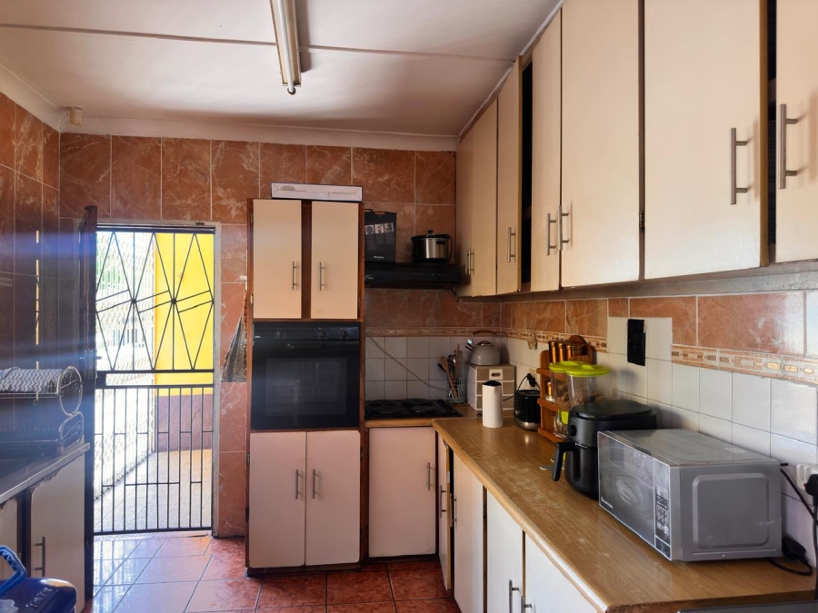 4 Bedroom Property for Sale in West Bank Eastern Cape